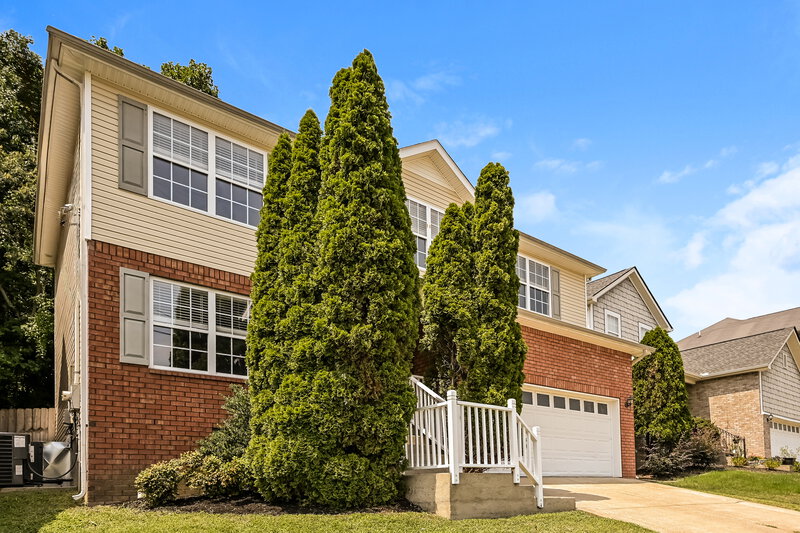 2,295/Mo, 412 Elegance Way Hermitage, TN 37076 Front View