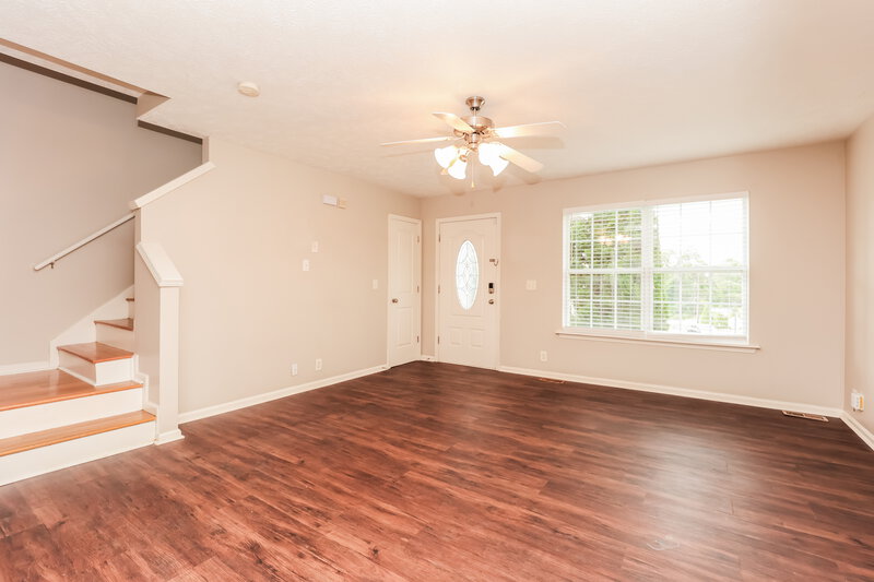 2,445/Mo, 412 Elegance Way Hermitage, TN 37076 Living Room View 2