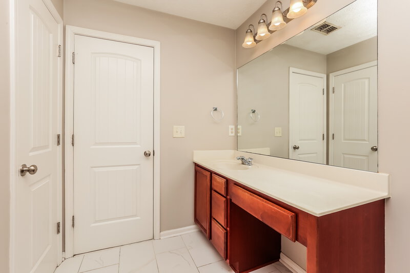 2,445/Mo, 412 Elegance Way Hermitage, TN 37076 Main Bathroom View