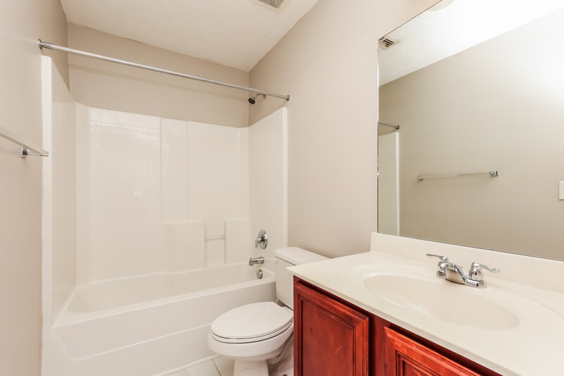 2,445/Mo, 412 Elegance Way Hermitage, TN 37076 Bathroom View