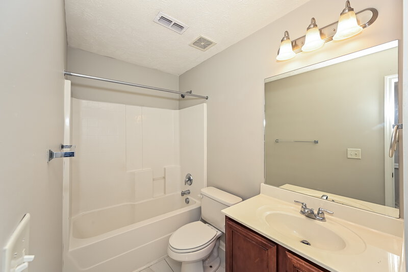 2,295/Mo, 412 Elegance Way Hermitage, TN 37076 Bathroom View