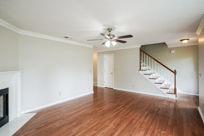 2,380/Mo, 300 Stafford Ct Smyrna, TN 37167 Living Room View 2