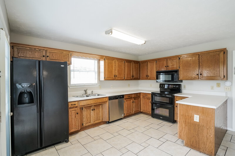 2,380/Mo, 300 Stafford Ct Smyrna, TN 37167 Kitchen View