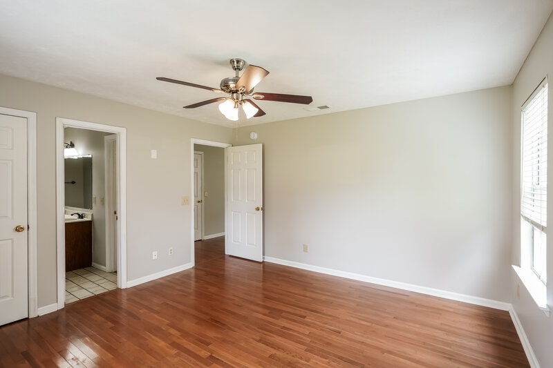 2,380/Mo, 300 Stafford Ct Smyrna, TN 37167 Main Bedroom View