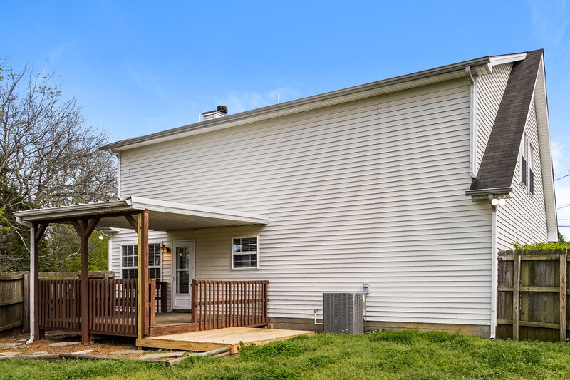 2,140/Mo, 1423 Pagosa Ct Murfreesboro, TN 37130 Rear View