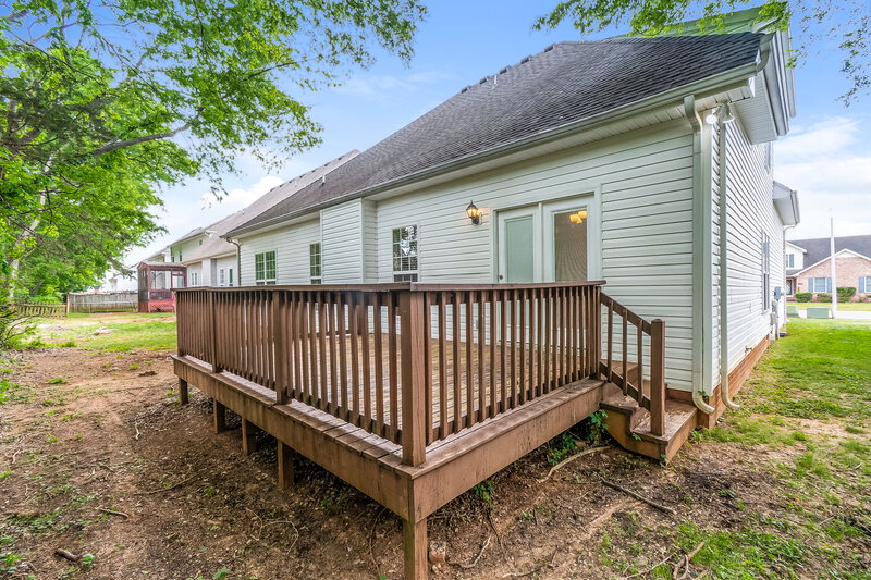 2,800/Mo, 2137 Aberdeen Cir Murfreesboro, TN 37130 Rear View