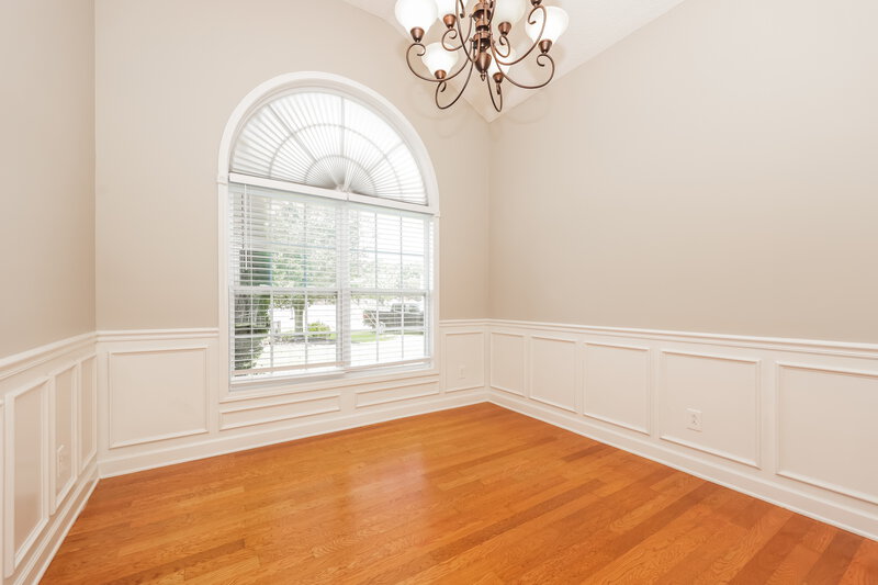 2,585/Mo, 114 Nick Price Dr Murfreesboro, TN 37129 Dining Room View