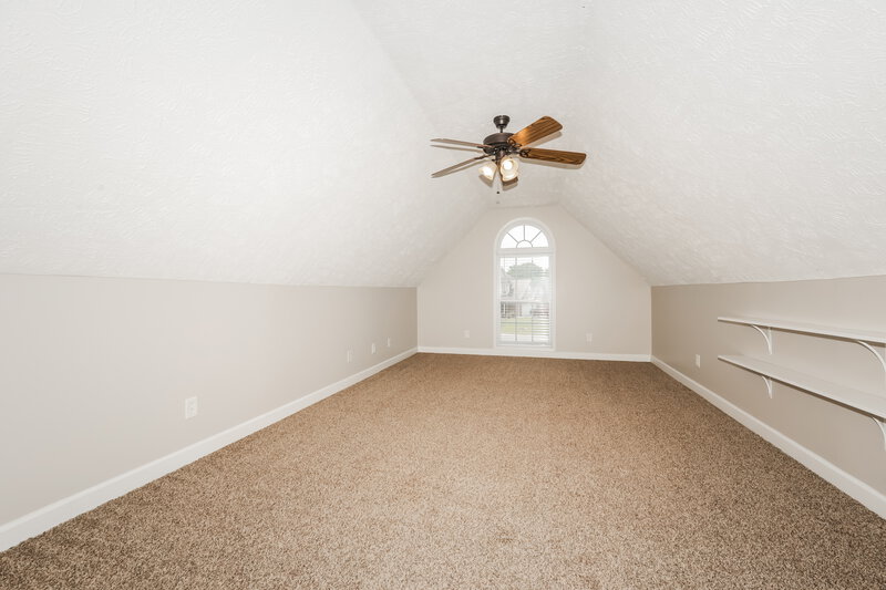 2,585/Mo, 114 Nick Price Dr Murfreesboro, TN 37129 Family Room View