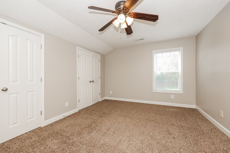 2,585/Mo, 114 Nick Price Dr Murfreesboro, TN 37129 Bedroom View 2