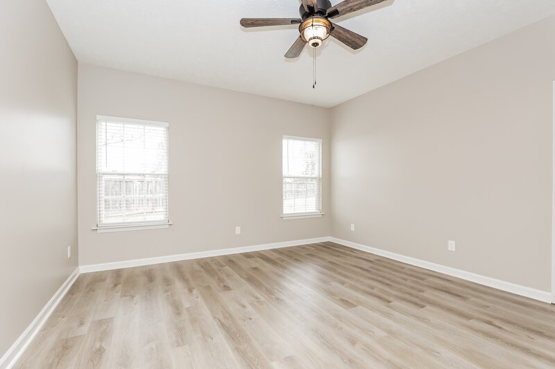 1,995/Mo, 428 Drexel Ct Murfreesboro, TN 37128 Living Room View 2