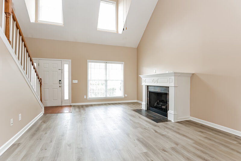 2,175/Mo, 2653 Candlewick Ct Murfreesboro, TN 37127 Living Room View