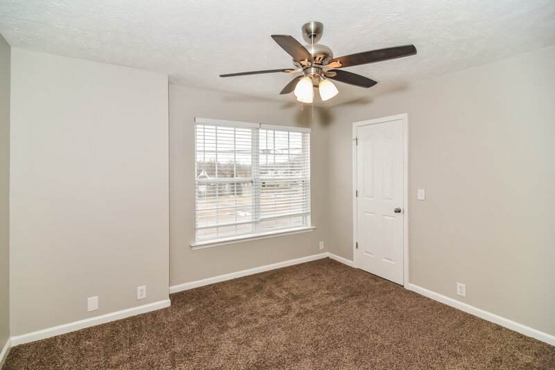 1,925/Mo, 1401 Fall Parkway Murfreesboro, TN 37129 Bedroom View