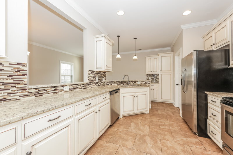 2,290/Mo, 1703 Drayton Dr Murfreesboro, TN 37130 Kitchen View