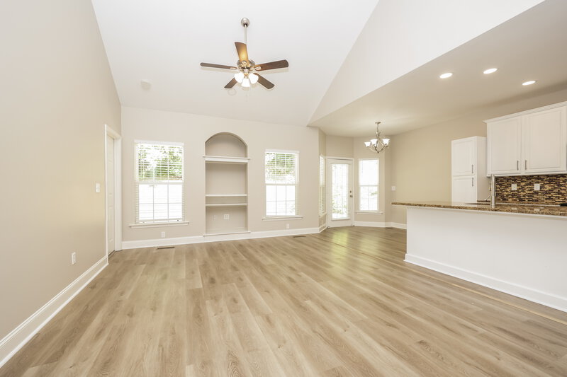 2,195/Mo, 4648 Indian Summer Dr Nashville, TN 37207 Living Room View