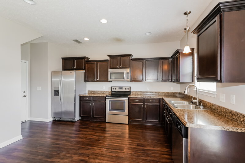 2,285/Mo, 1719 Damascus Rd Murfreesboro, TN 37128 Kitchen View