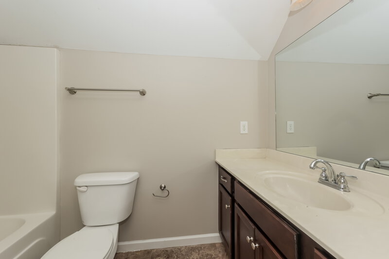 2,195/Mo, 4841 Compassion Ln Murfreesboro, TN 37128 Bathroom View