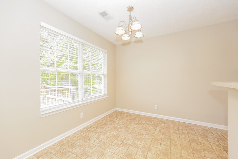 1,690/Mo, 1102 Nahanee Ct Murfreesboro, TN 37130 Dining Room View