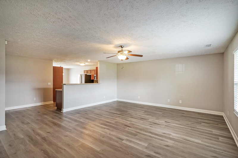 2,325/Mo, 4860 Compassion Ln Murfreesboro, TN 37128 Living Room View