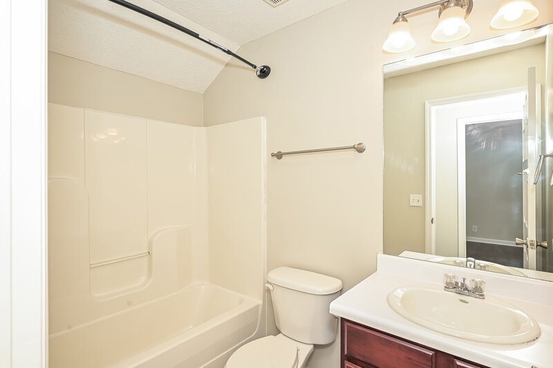 2,335/Mo, 2722 Apostle Ln Murfreesboro, TN 37129 Bathroom View