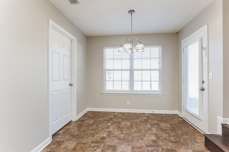 3,140/Mo, 3734 Chipara Dr Murfreesboro, TN 37128 Dining Room View
