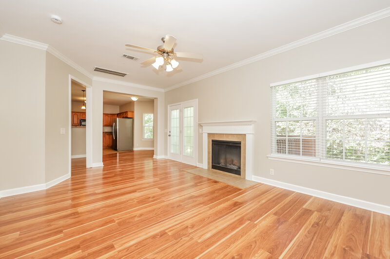 1,935/Mo, 237 Titans Cir Murfreesboro, TN 37127 Living Room View 2