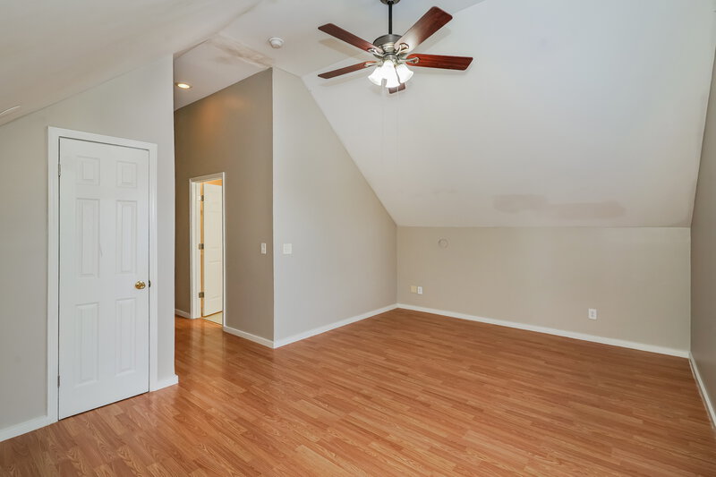 2,275/Mo, 2919 Weybridge Dr Murfreesboro, TN 37128 Bonus Room View