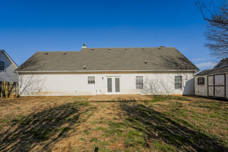 2,275/Mo, 2919 Weybridge Dr Murfreesboro, TN 37128 Rear View