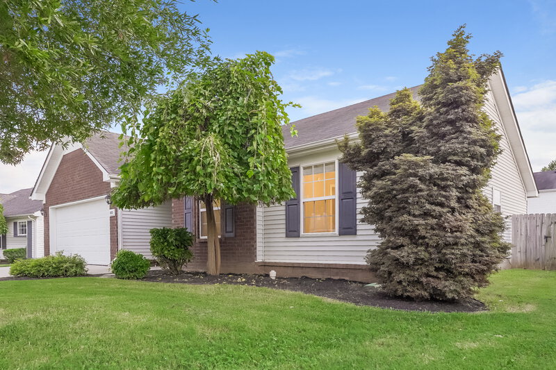 1,950/Mo, 1955 Odessa Ave Murfreesboro, TN 37128 External View