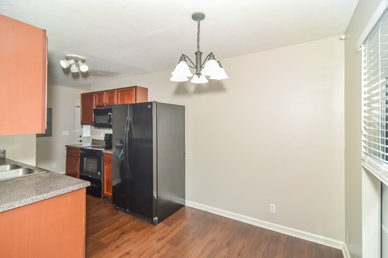 1,995/Mo, 4124 Pleasant Colony Dr Antioch, TN 37013 Dining Room View