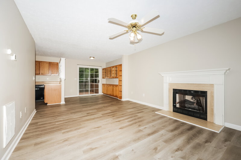 2,655/Mo, 607 Doral Pointe Mt Juliet, TN 37122 Living Room View 2