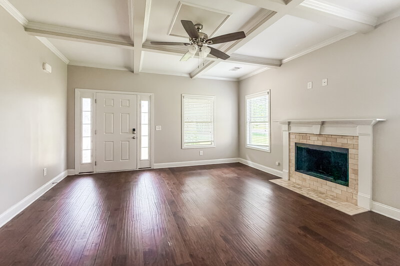 2,600/Mo, 2623 Elam Rd Murfreesboro, TN 37127 Living Room View