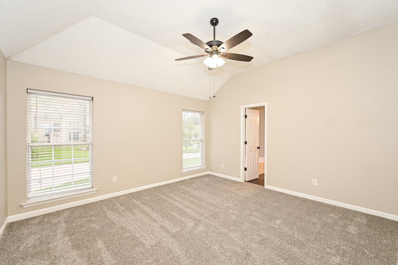 2,040/Mo, 2204 Joann Dr Spring Hill, TN 37174 Main Bedroom View
