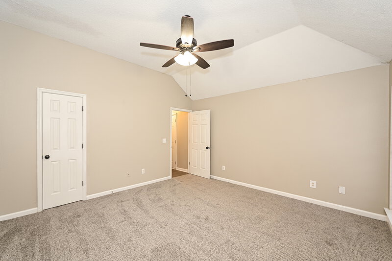 2,040/Mo, 2204 Joann Dr Spring Hill, TN 37174 Main Bedroom View 2