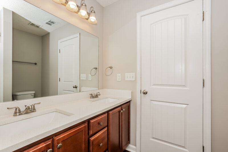 1,855/Mo, 1715 Damascus Rd Murfreesboro, TN 37128 Main Bathroom View