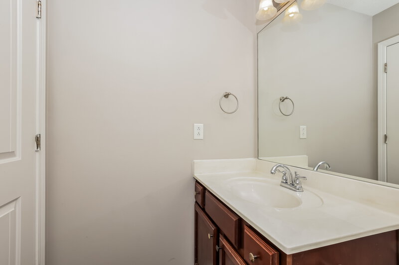 1,855/Mo, 1715 Damascus Rd Murfreesboro, TN 37128 Bathroom View