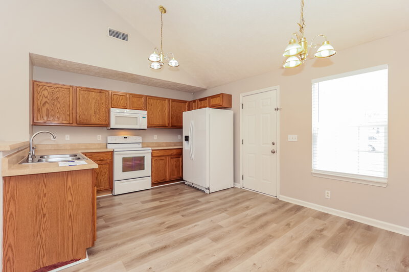 1,735/Mo, 1264 Dalmally Dr Murfreesboro, TN 37128 Kitchen View