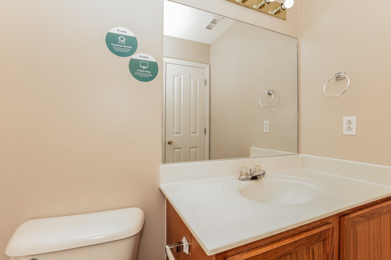 1,735/Mo, 1264 Dalmally Dr Murfreesboro, TN 37128 Bathroom View