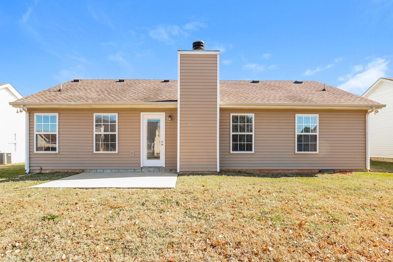 1,735/Mo, 1264 Dalmally Dr Murfreesboro, TN 37128 Rear View