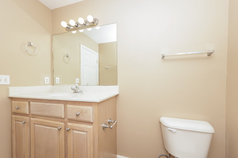 2,265/Mo, 3001 Sir Barton Ct Mt Juliet, TN 37122 Bathroom View 2