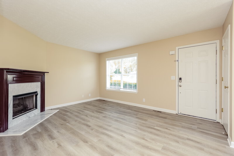 2,515/Mo, 2309 Leighton Way Spring Hill, TN 37174 Living Room View 2
