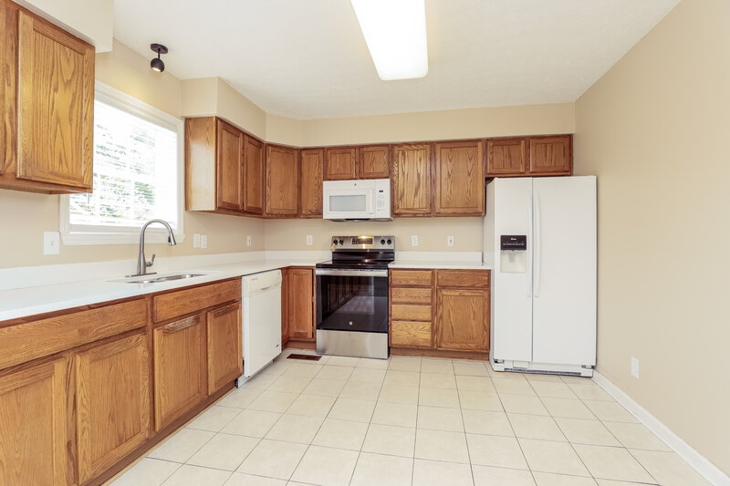 2,515/Mo, 2309 Leighton Way Spring Hill, TN 37174 Kitchen View
