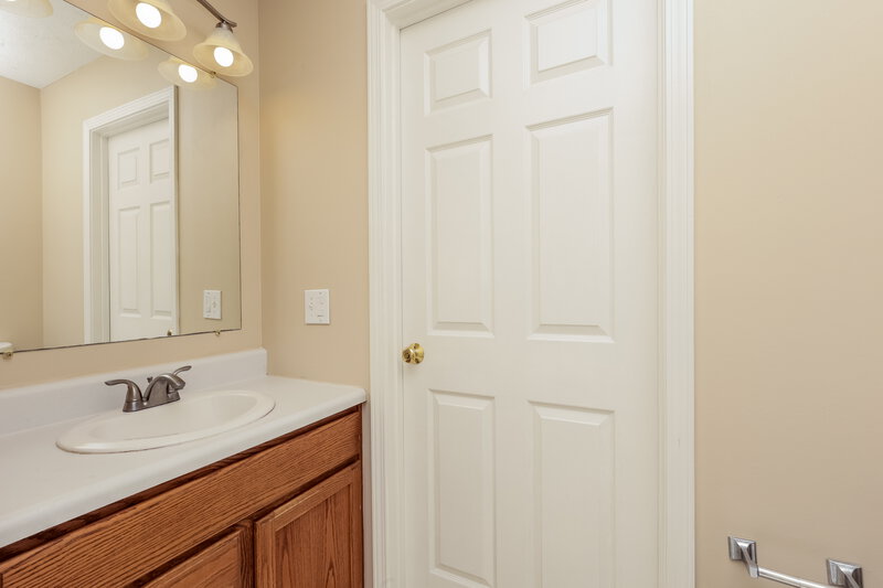 2,515/Mo, 2309 Leighton Way Spring Hill, TN 37174 Bathroom View