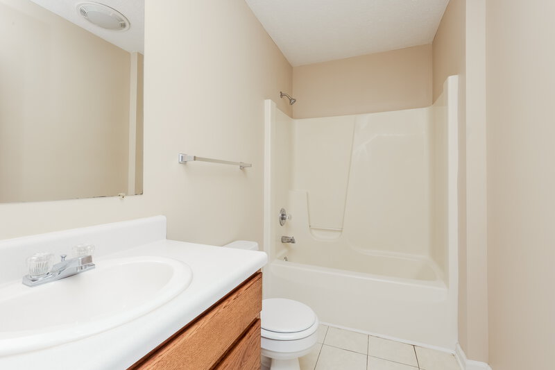 2,515/Mo, 2309 Leighton Way Spring Hill, TN 37174 Bathroom View 2