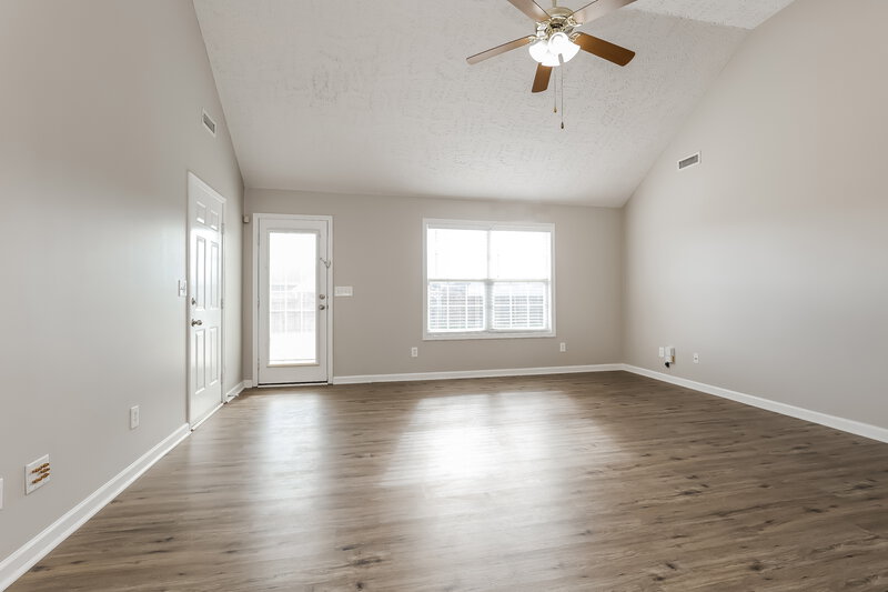 2,040/Mo, 7024 Mudshark Pl Smyrna, TN 37167 Living Room View 2