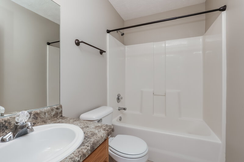 2,040/Mo, 7024 Mudshark Pl Smyrna, TN 37167 Bathroom View