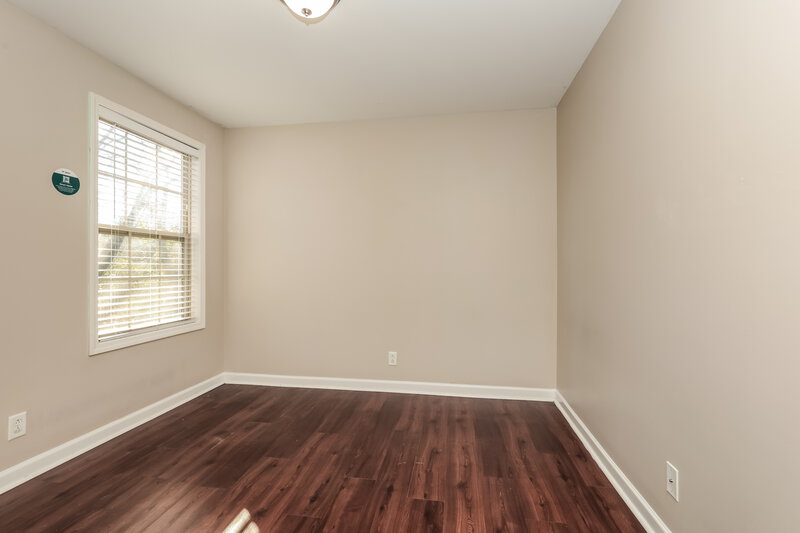 1,895/Mo, 1827 Potters Ct Murfreesboro, TN 37128 Living Room View 3