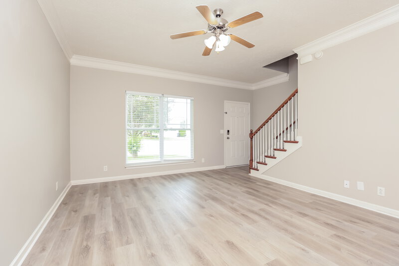 2,495/Mo, 3314 Velvet Ct Murfreesboro, TN 37128 Living Room View 2