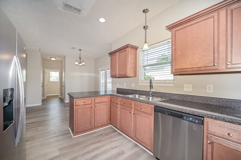 2,250/Mo, 3314 Velvet Ct Murfreesboro, TN 37128 Kitchen View