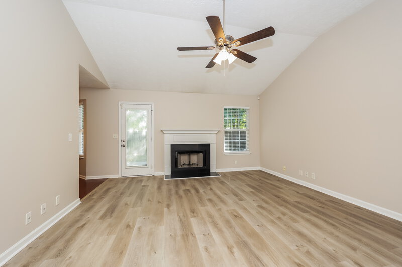 3,340/Mo, 816 Pantera Dr Murfreesboro, TN 37128 Living Room View