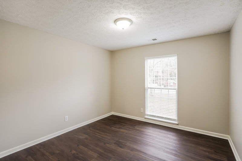 2,250/Mo, 7025 Calderwood Dr Antioch, TN 37013 Bedroom View 2